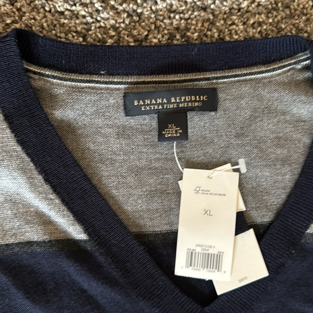 Banana republic merino sweater size XL men - Picture 2 of 4